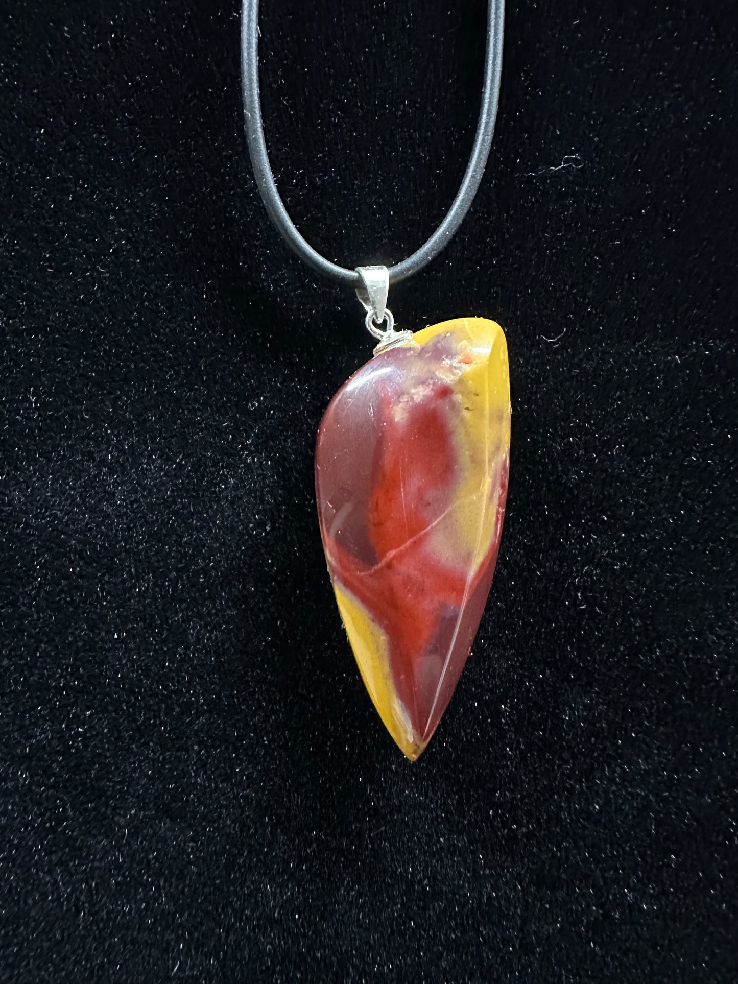 MJ518 Mookaite Jasper Pendant